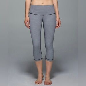 Lululemon Wunder Under Crop II Gingham Luon White Black 6